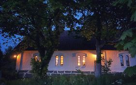 Gladeholm - Kivik - Artist Studio